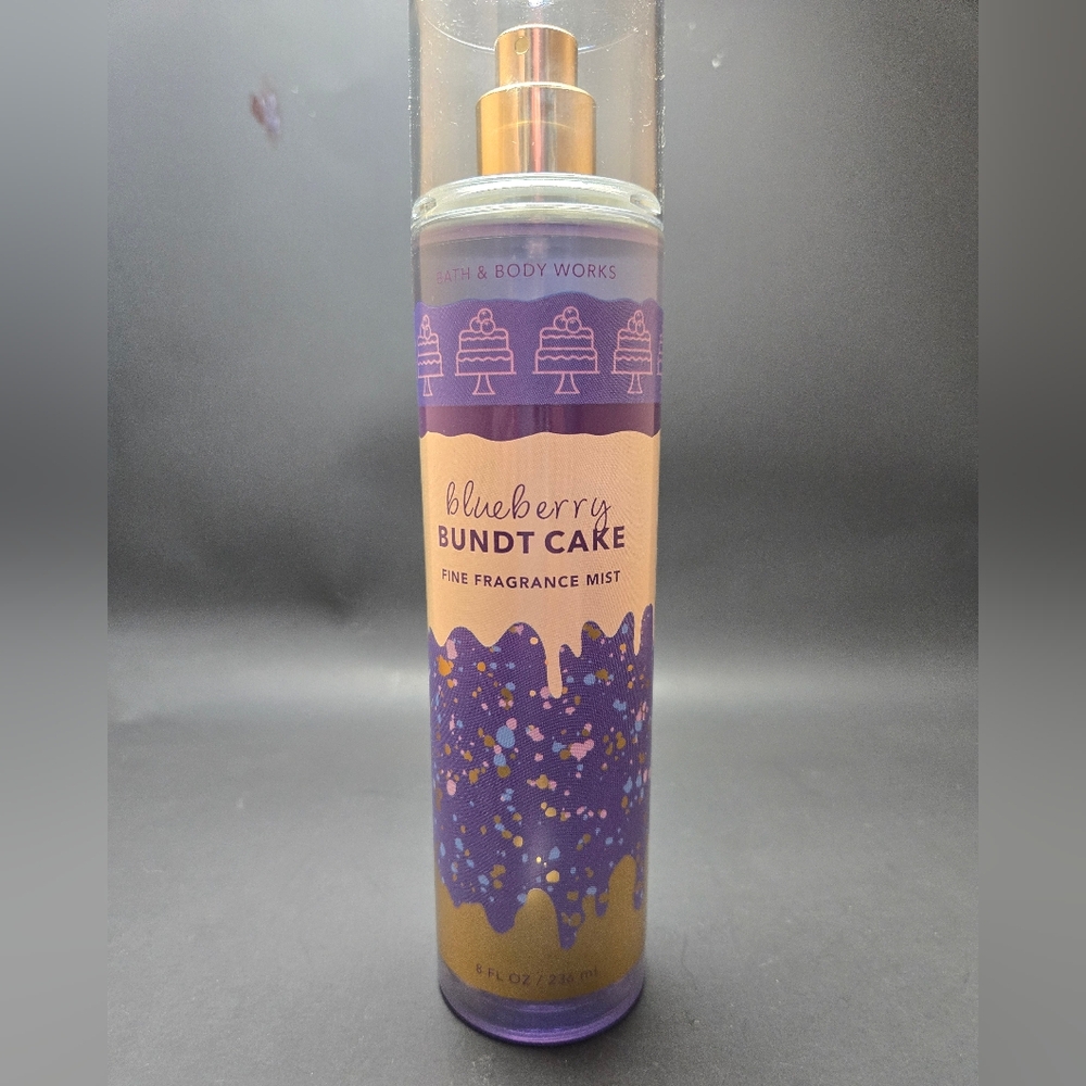 Bath and Body Works Blueberry Bundt Cake